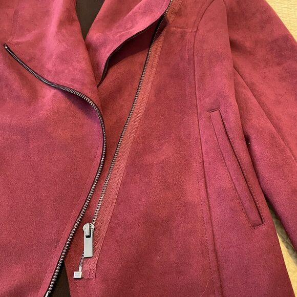 💼Like New KUT Wine Carina Moto Jacket, Asymmetrical Zipper side slash po… - Picture 6 of 13